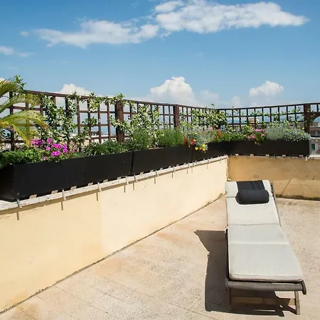 Terrazza Romana Axel Апартаменты *